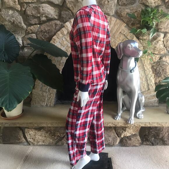 Nautica Red Plaid Fleece Pajama Long Sleeve Top & Bottom Set Women's Size Small - Picture 2 of 7